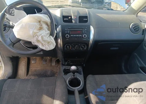 2012 Suzuki Sx4 из США, поврежденный, VIN JS2YB5A38C6306566